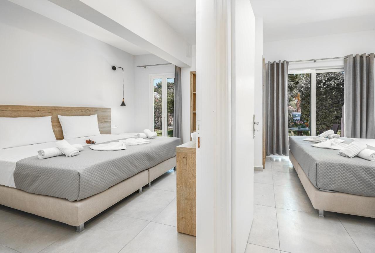Antonis Apartments Kalamákion エクステリア 写真