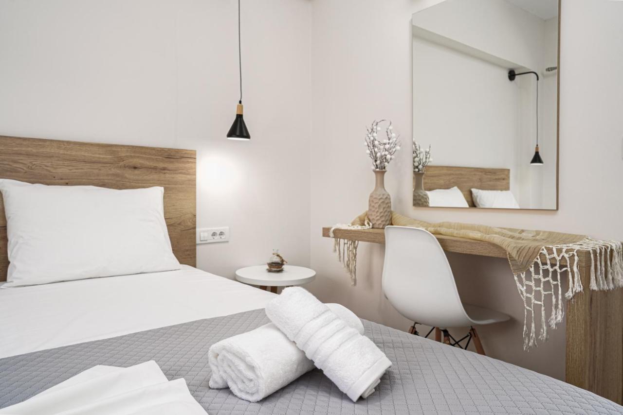 Antonis Apartments Kalamákion エクステリア 写真