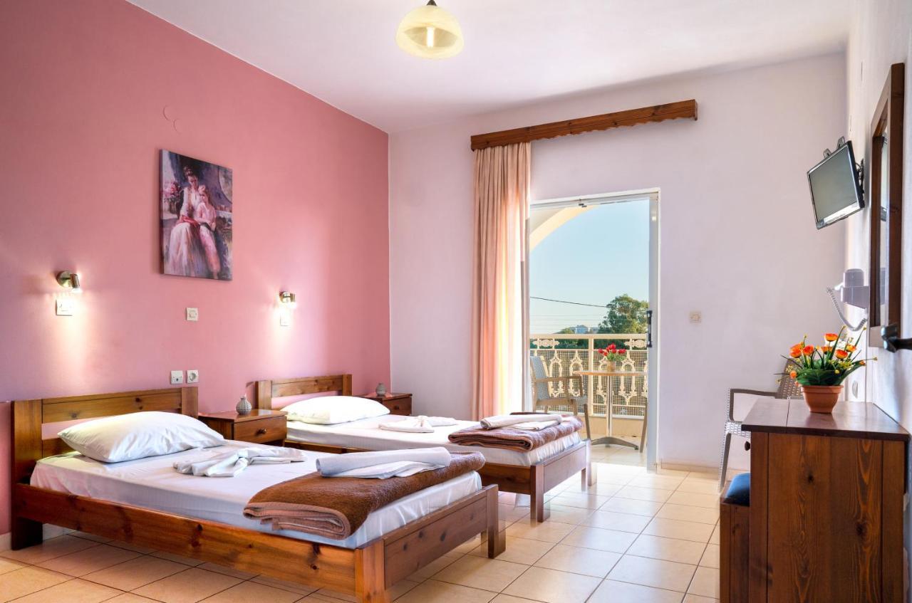 Antonis Apartments Kalamákion エクステリア 写真